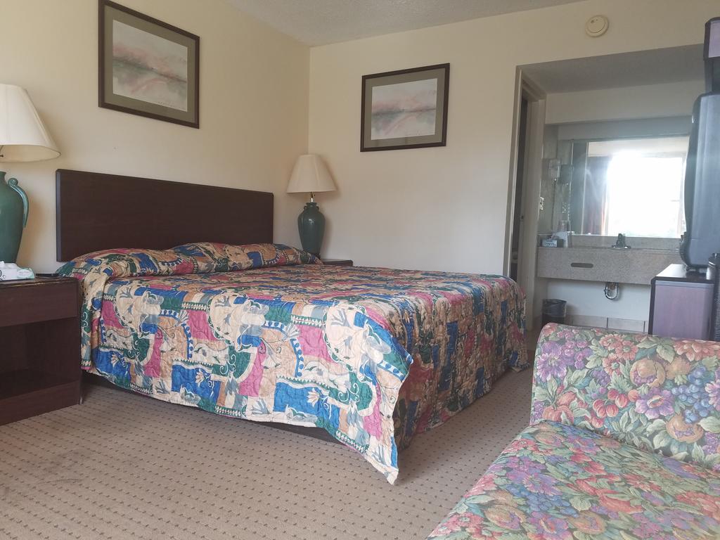 American Inn Skippers/Emporia Area المظهر الخارجي الصورة