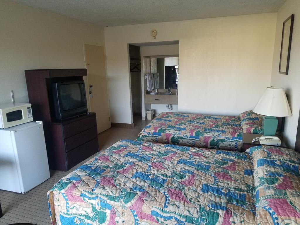 American Inn Skippers/Emporia Area المظهر الخارجي الصورة