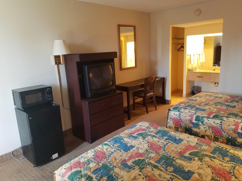 American Inn Skippers/Emporia Area المظهر الخارجي الصورة